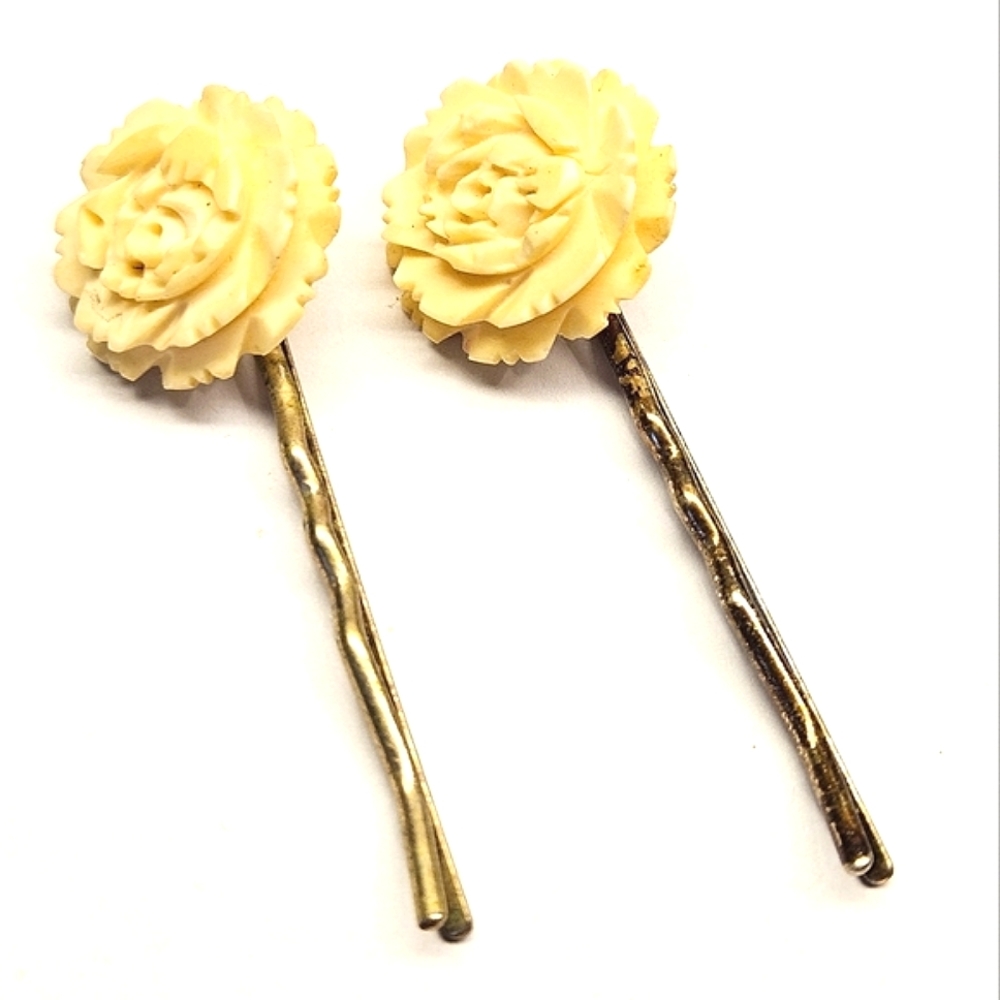 Pale Yellow Carved Flower Bobby Pins